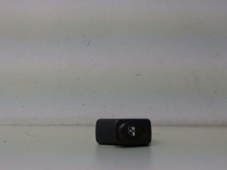 COMMANDE LEVE-GLACE PORTE AVD RENAULT MEGANE