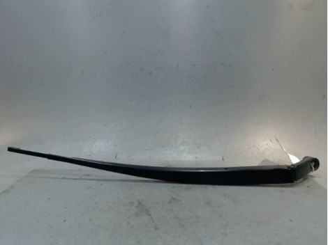 BRAS ESSUIE-GLACE AVANT DROIT TOYOTA PRIUS