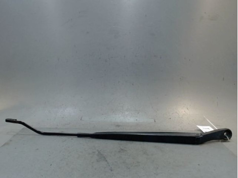 BRAS ESSUIE-GLACE AVANT DROIT NISSAN NOTE