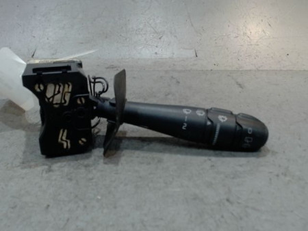 COMMANDE ESSUIE GLACE RENAULT MEGANE