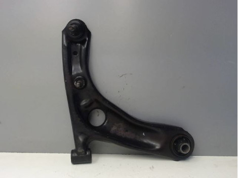 TRIANGLE INFERIEUR AVANT DROIT CITROEN C1