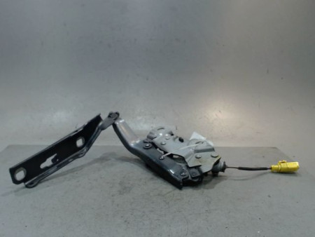 COMPAS GAUCHE CAPOT AUDI A3
