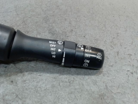 COMMANDE ESSUIE GLACE TOYOTA PRIUS