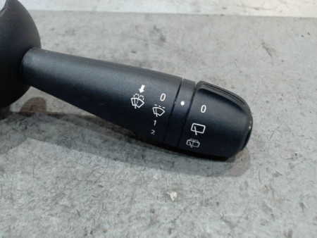 COMMANDE ESSUIE GLACE DACIA SANDERO