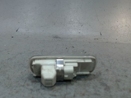 REPETITEUR RETROVISEUR DROIT CITROEN C4
