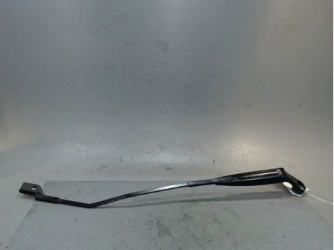 BRAS ESSUIE-GLACE AVANT DROIT FORD KA