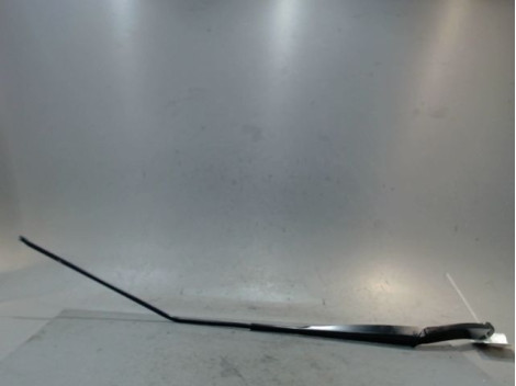 BRAS ESSUIE-GLACE AVANT DROIT RENAULT CAPTUR