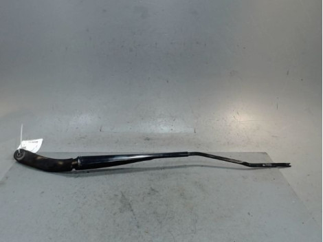 BRAS ESSUIE-GLACE AVANT GAUCHE RENAULT CAPTUR