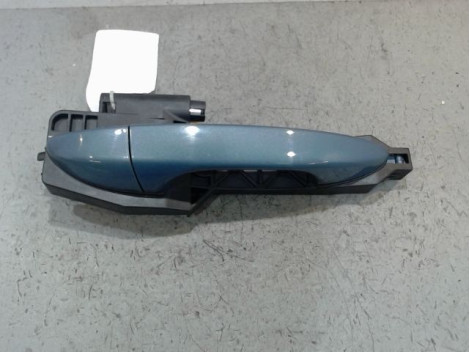 POIGNEE EXTERIEURE PORTE AVANT DROIT HYUNDAI I20