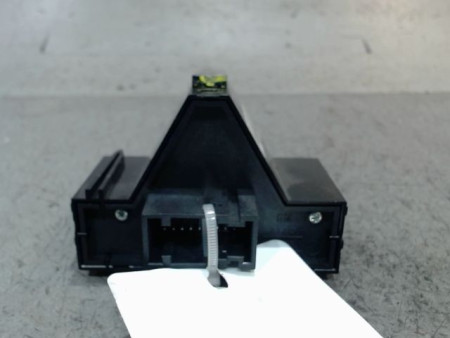 BOUTON DE WARNING OPEL CORSA