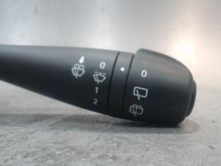 COMMANDE ESSUIE GLACE DACIA SANDERO