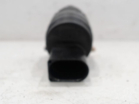 POMPE LAVE-GLACE AVANT VOLKSWAGEN GOLF