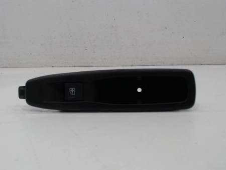 COMMANDE LEVE-GLACE PORTE ARD RENAULT CAPTUR