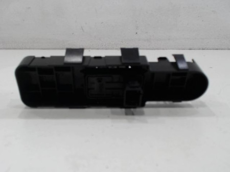 COMMANDE LEVE-GLACE PORTE AVD CITROEN C4