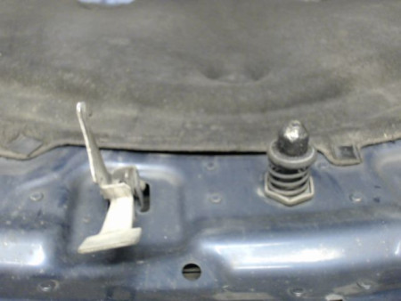 CAPOT OPEL CORSA