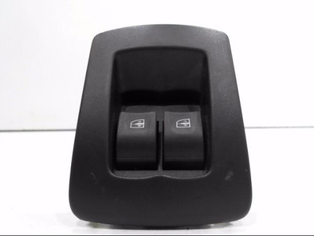 COMMANDE LEVE-GLACE PORTE ARD DACIA SANDERO