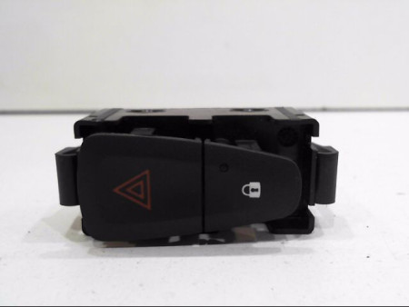 BOUTON DE WARNING DACIA SANDERO
