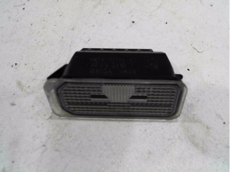 ECLAIREUR PLAQUE DE POLICE DROIT FORD FIESTA