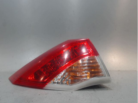 FEU ARRIERE GAUCHE  RENAULT LAGUNA