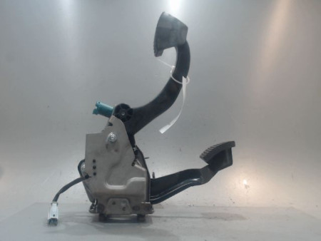 PEDALIER COMPLET PEUGEOT 208