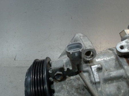 COMPRESSEUR AIR CONDITIONNE TOYOTA YARIS