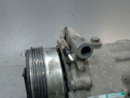 COMPRESSEUR AIR CONDITIONNE RENAULT CLIO