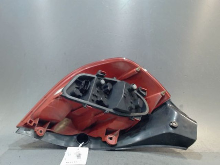 FEU ARRIERE DROIT RENAULT CLIO