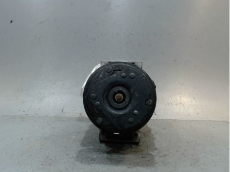 COMPRESSEUR AIR CONDITIONNE RENAULT MEGANE