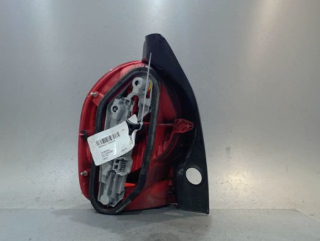 FEU ARRIERE DROIT RENAULT MODUS