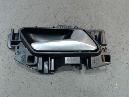 POIGNEE INTERIEURE PORTE AVANT DROIT PEUGEOT 3008