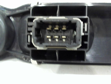 COMMANDE LEVE-GLACE PORTE AVD RENAULT MODUS