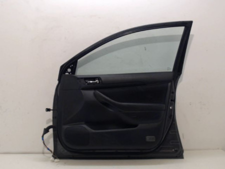 PORTE AVANT DROIT TOYOTA AVENSIS