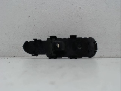 COMMANDE LEVE-GLACE PORTE AVD PEUGEOT 308
