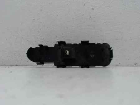 COMMANDE LEVE-GLACE PORTE AVD PEUGEOT 308
