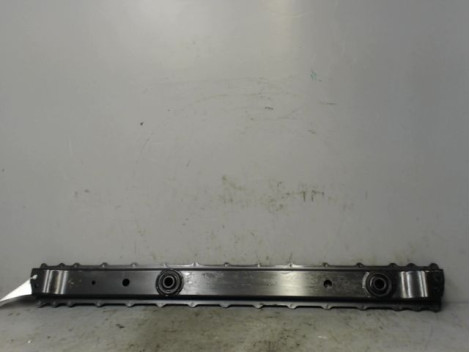 TRAVERSE INFERIEURE ARMATURE AVANT SUZUKI IGNIS