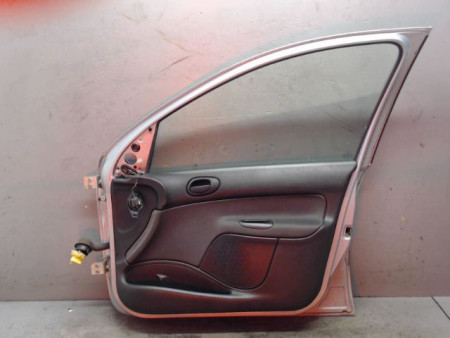 PORTE AVANT DROIT PEUGEOT 206