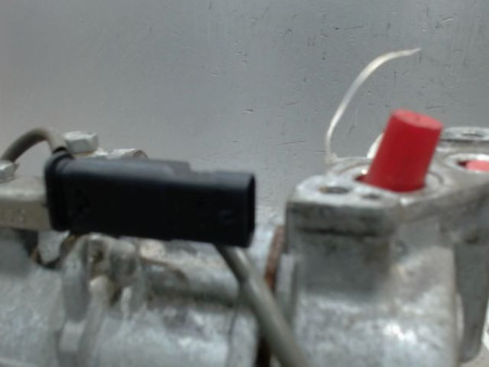COMPRESSEUR AIR CONDITIONNE B.M.W. X3