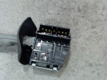 COMMANDE ESSUIE GLACE RENAULT TWINGO