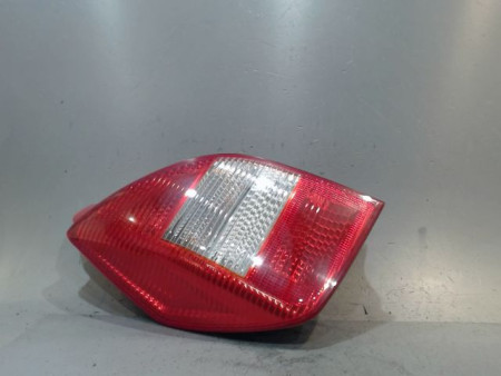 FEU ARRIERE GAUCHE  CITROEN C2