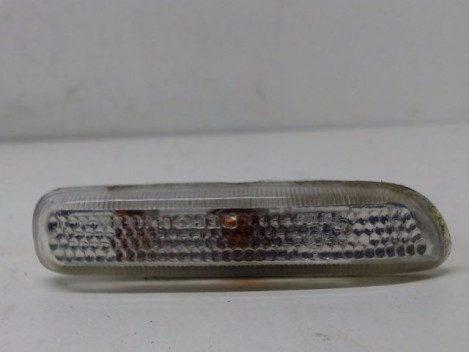 REPETITEUR AILE GAUCHE B.M.W. SERIE 3