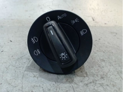 INTERIEUR COMMANDE PHARES SKODA FABIA