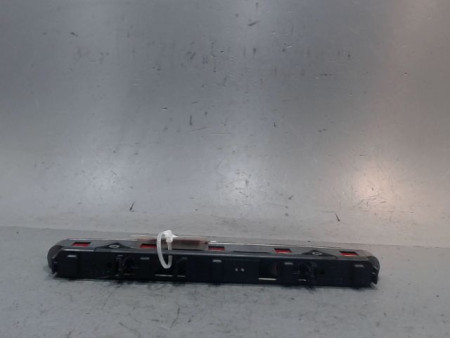 FEUX STOP SUPPLEMENTAIRE CITROEN SAXO