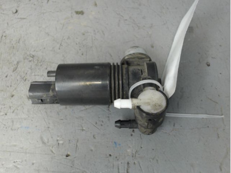 POMPE LAVE-GLACE AVANT FORD FIESTA