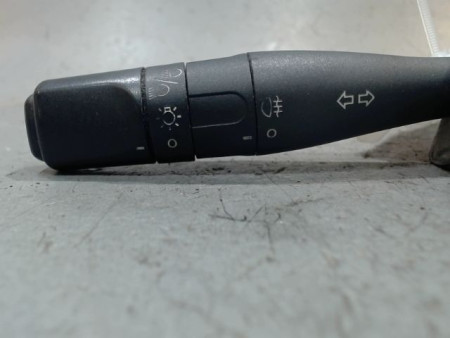 COMMANDE CLIGNOTANT PEUGEOT 206