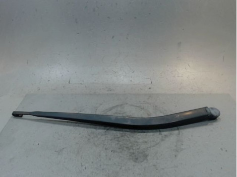 BRAS ESSUIE-GLACE ARRIERE RENAULT LAGUNA