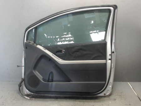 PORTE AVANT DROIT TOYOTA YARIS