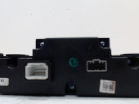 COMMANDE AUTORADIO KIA SPORTAGE