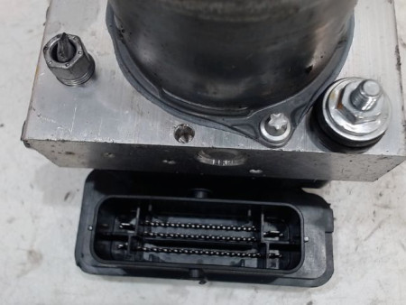 UNITE HYDRAULIQUE ABS RENAULT CLIO