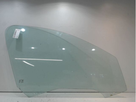 GLACE PORTE AVD PEUGEOT 206