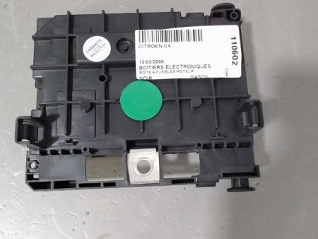 BOITE A FUSIBLES CITROEN C4